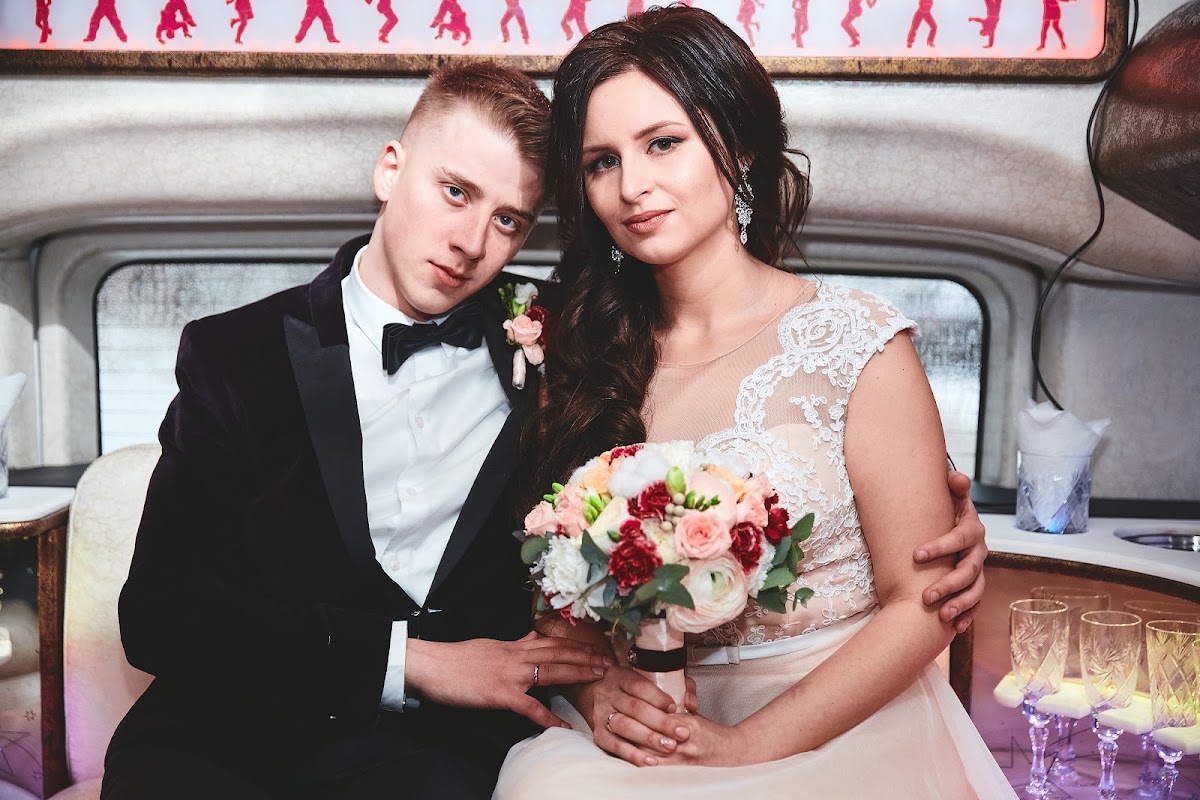 Такая любовь!!! Василий и Юля, космическая любовь, бомбический банкет. Ведущая Ольга Грува.