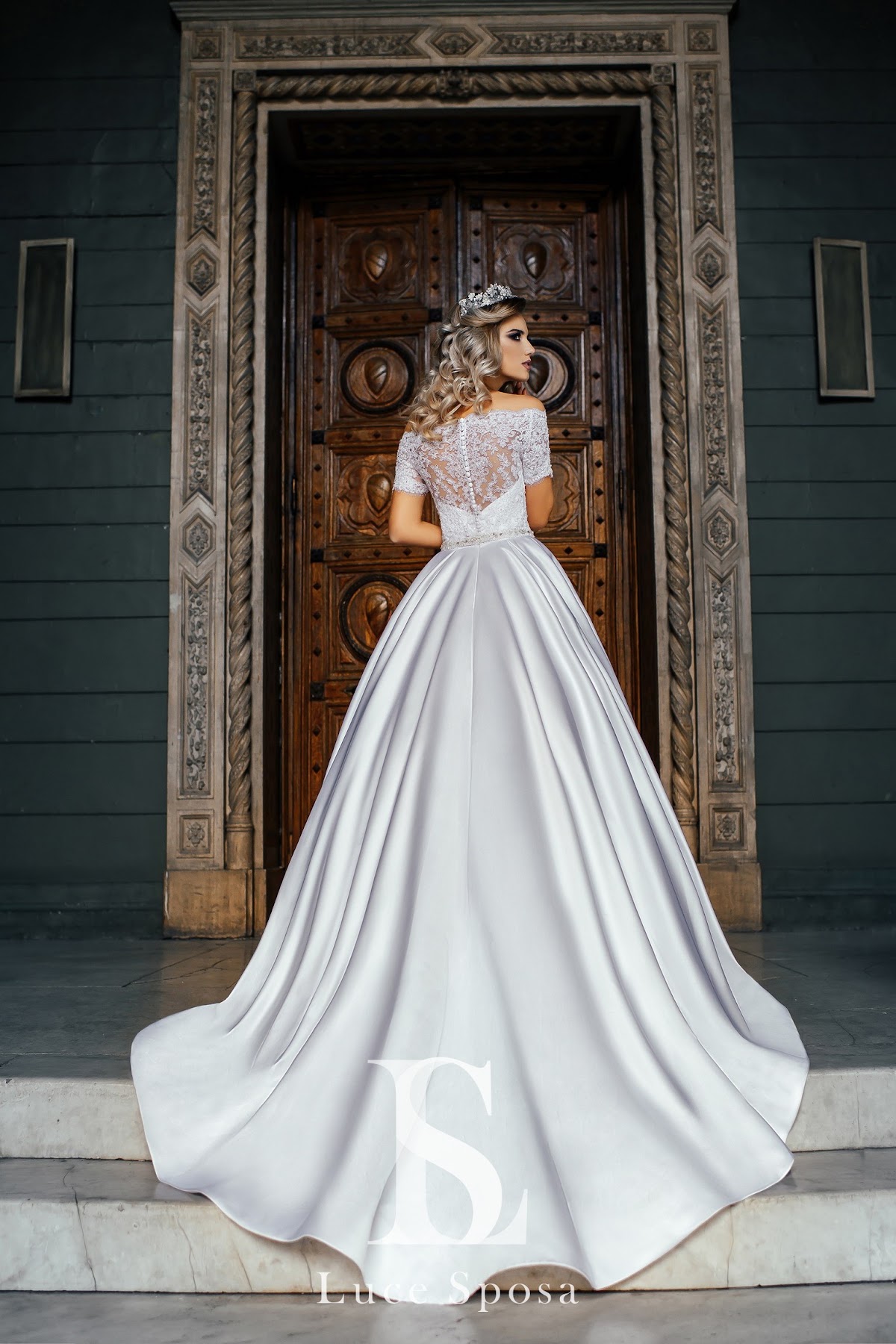 EVELYN — кадр 2 из 2