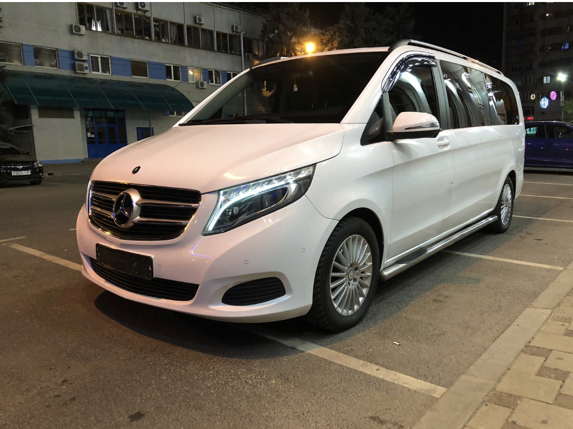 Mercedes v class