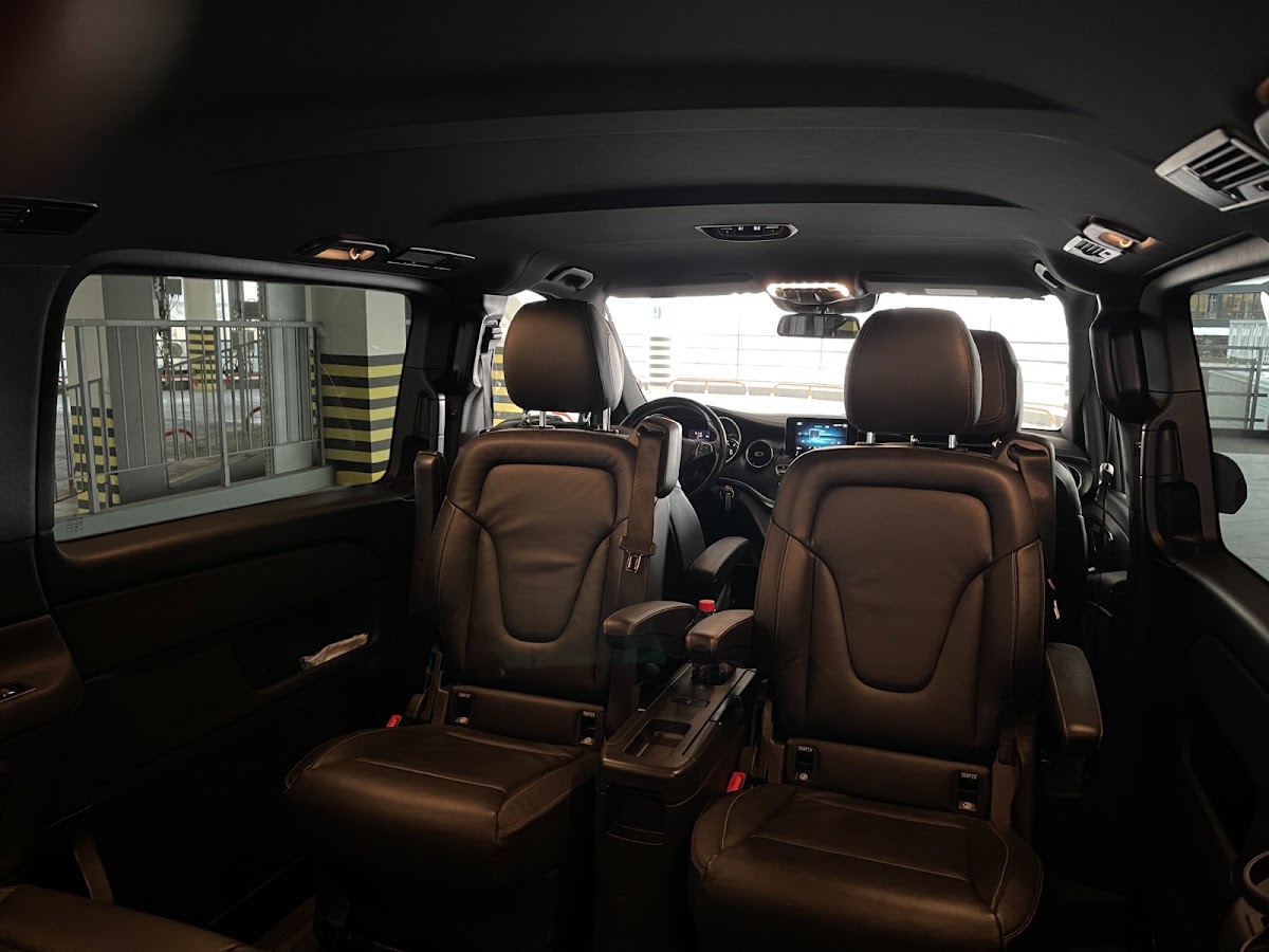Mercedes-Benz V-Class — кадр 5 из 6