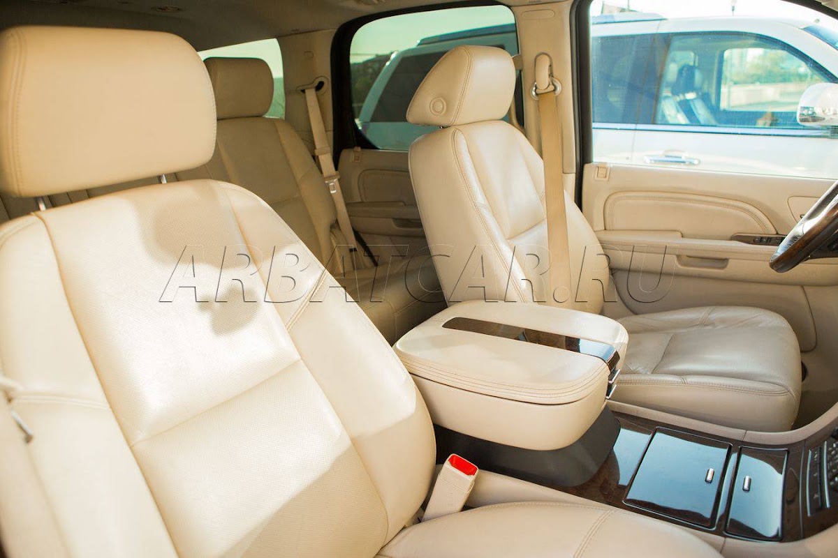 Cadillac Escalade черный, 7 мест