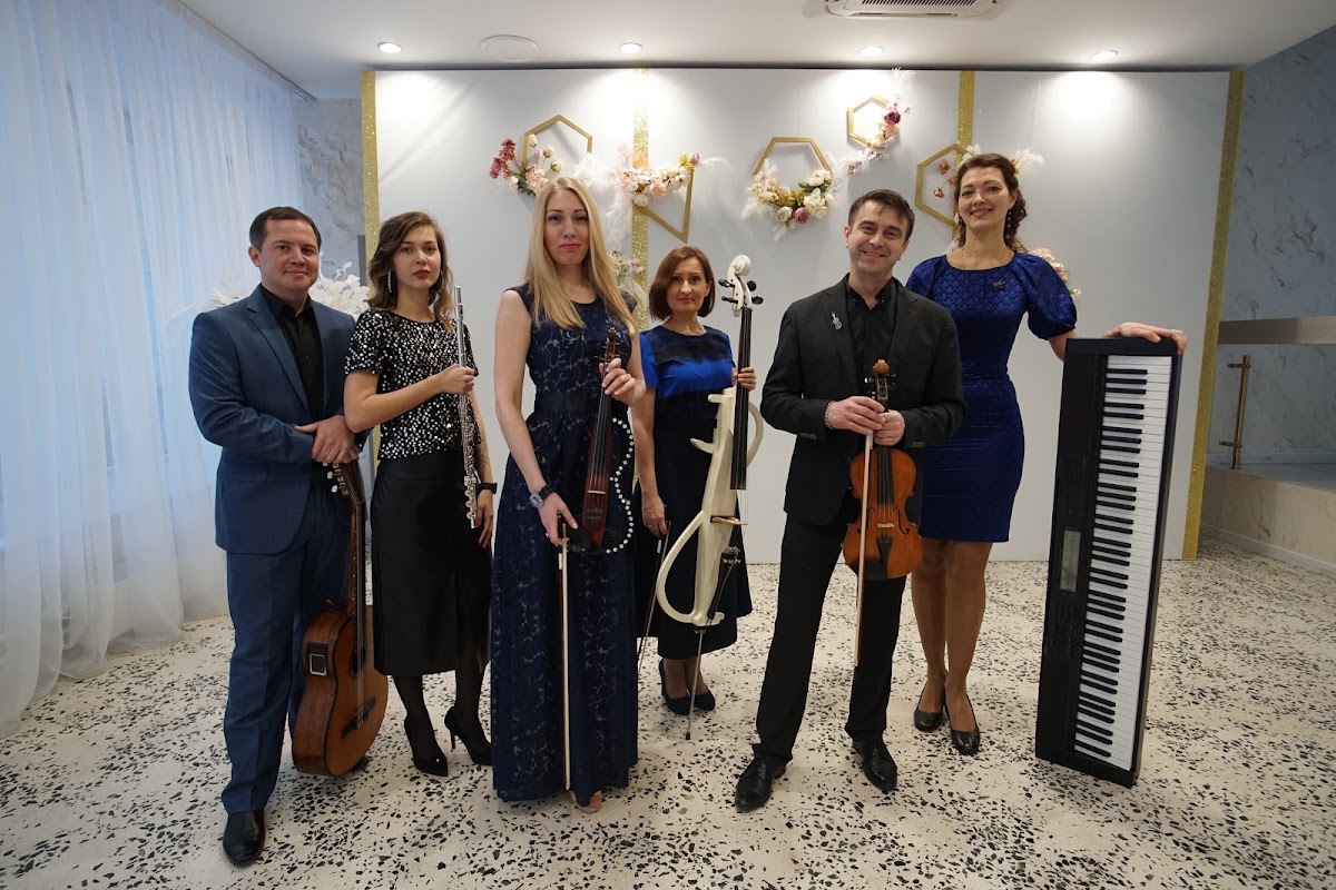 ModErn Ensemble