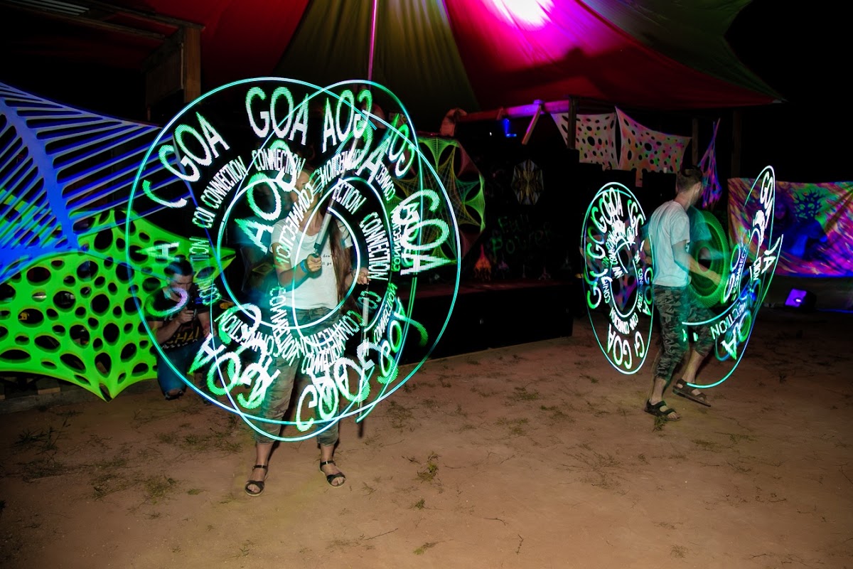 LED`S GLOW