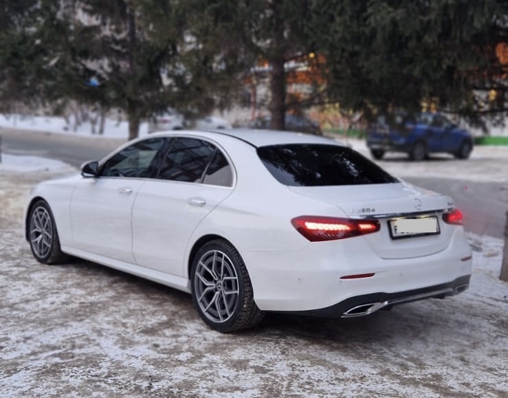 Mercedes E-Class