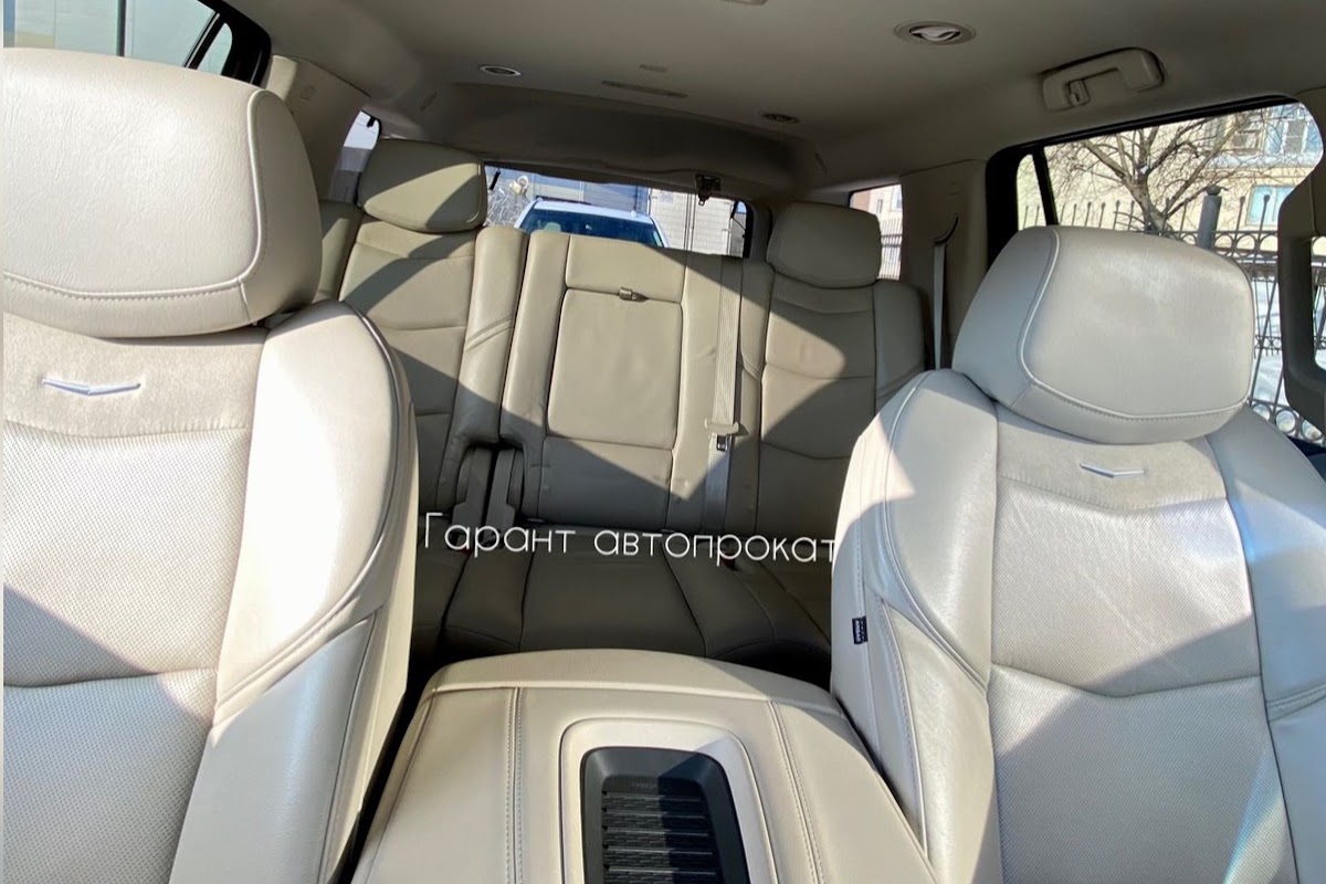 Cadillac ESCALADE