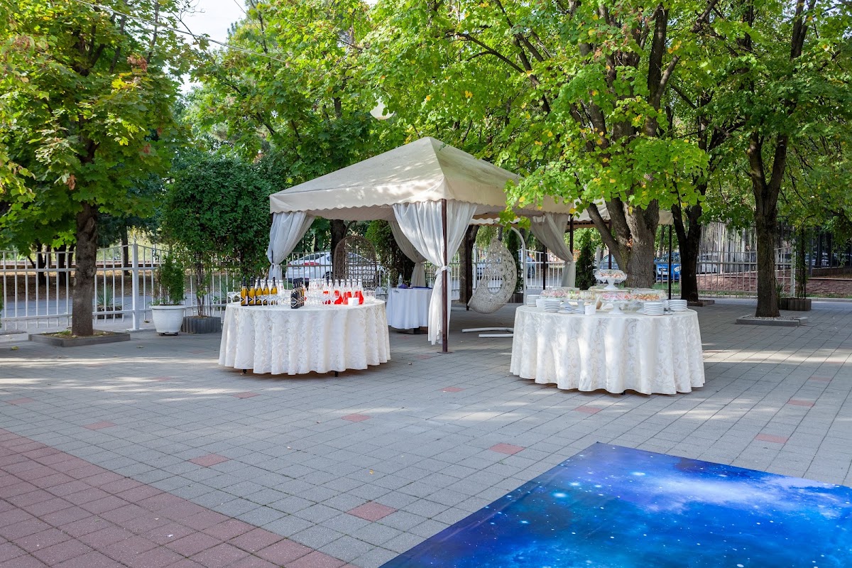 Летнее кафе-терраса