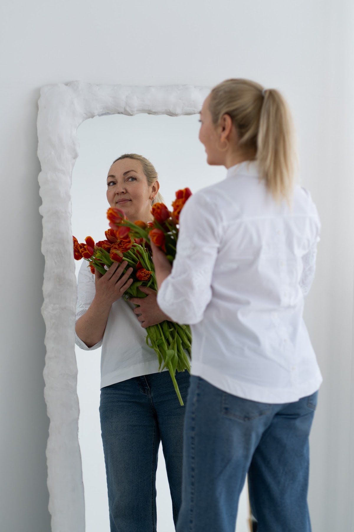 Алсу портрет