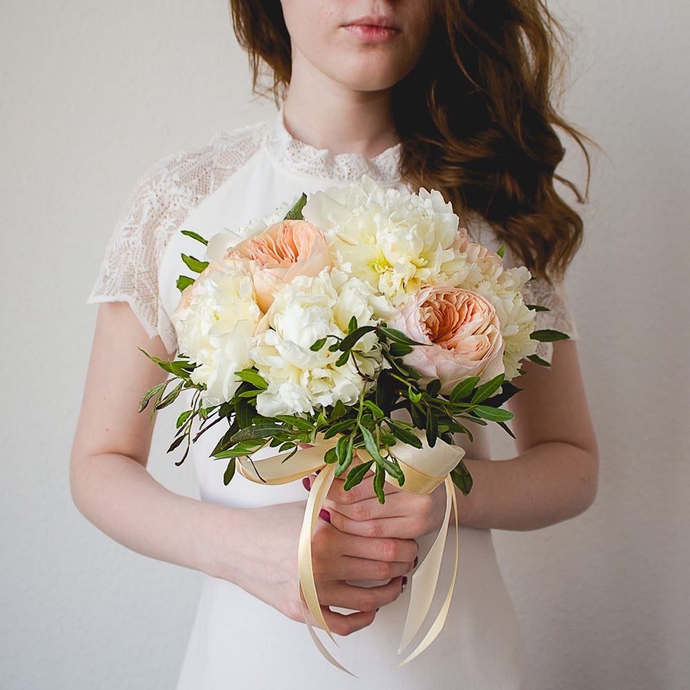 FRESH FLOWERS — кадр 2 из 12