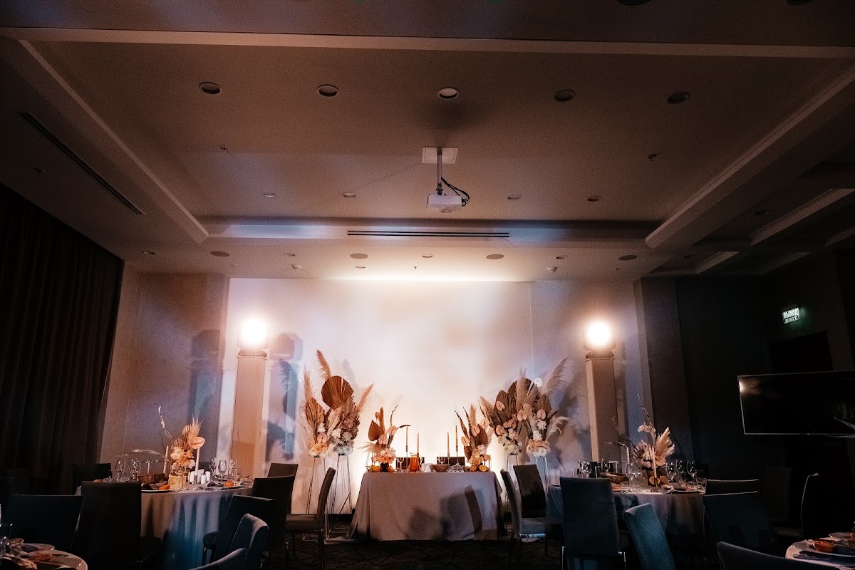 Tropical Wedding