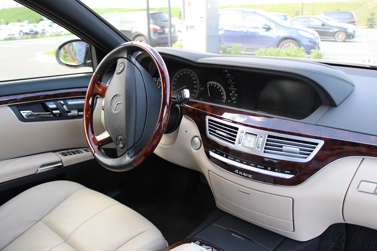 Mercedes-Benz S-Класс W221