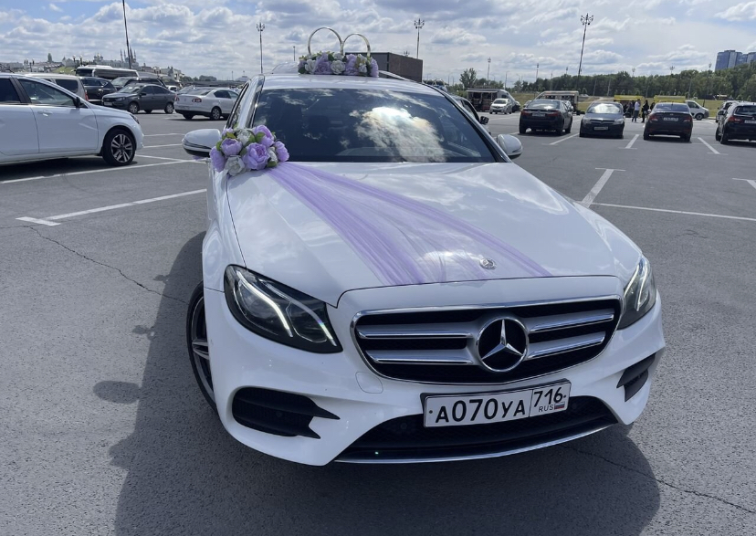 Mercedes-Benz E-Class W213