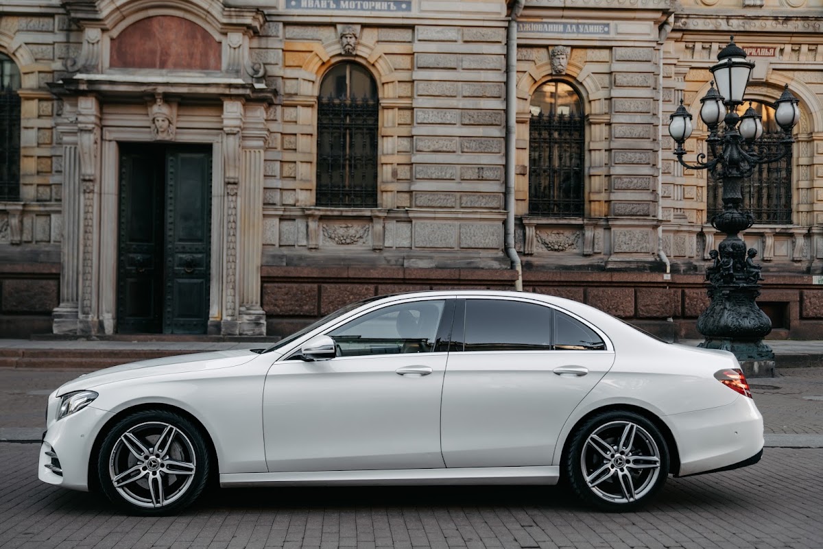 Mercedes W213 AMG — кадр 5 из 44