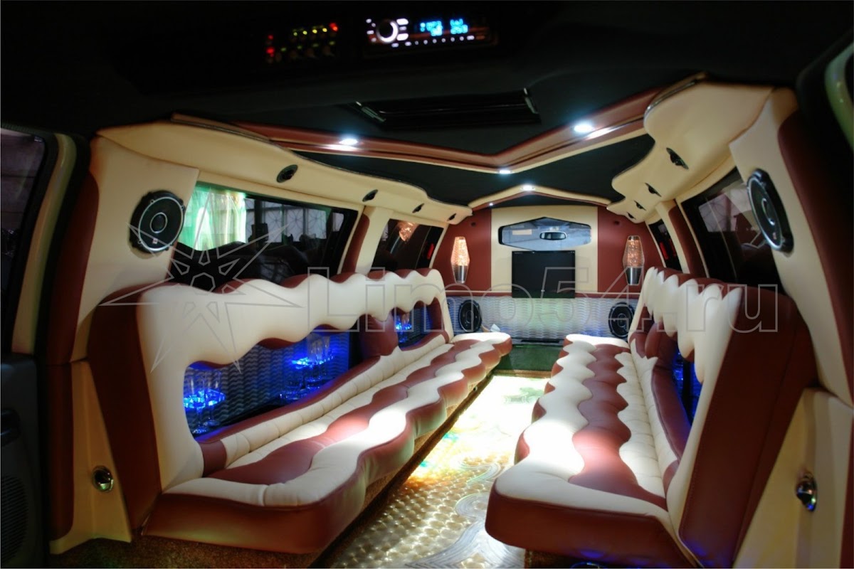 Ford Excursion — кадр 2 из 2
