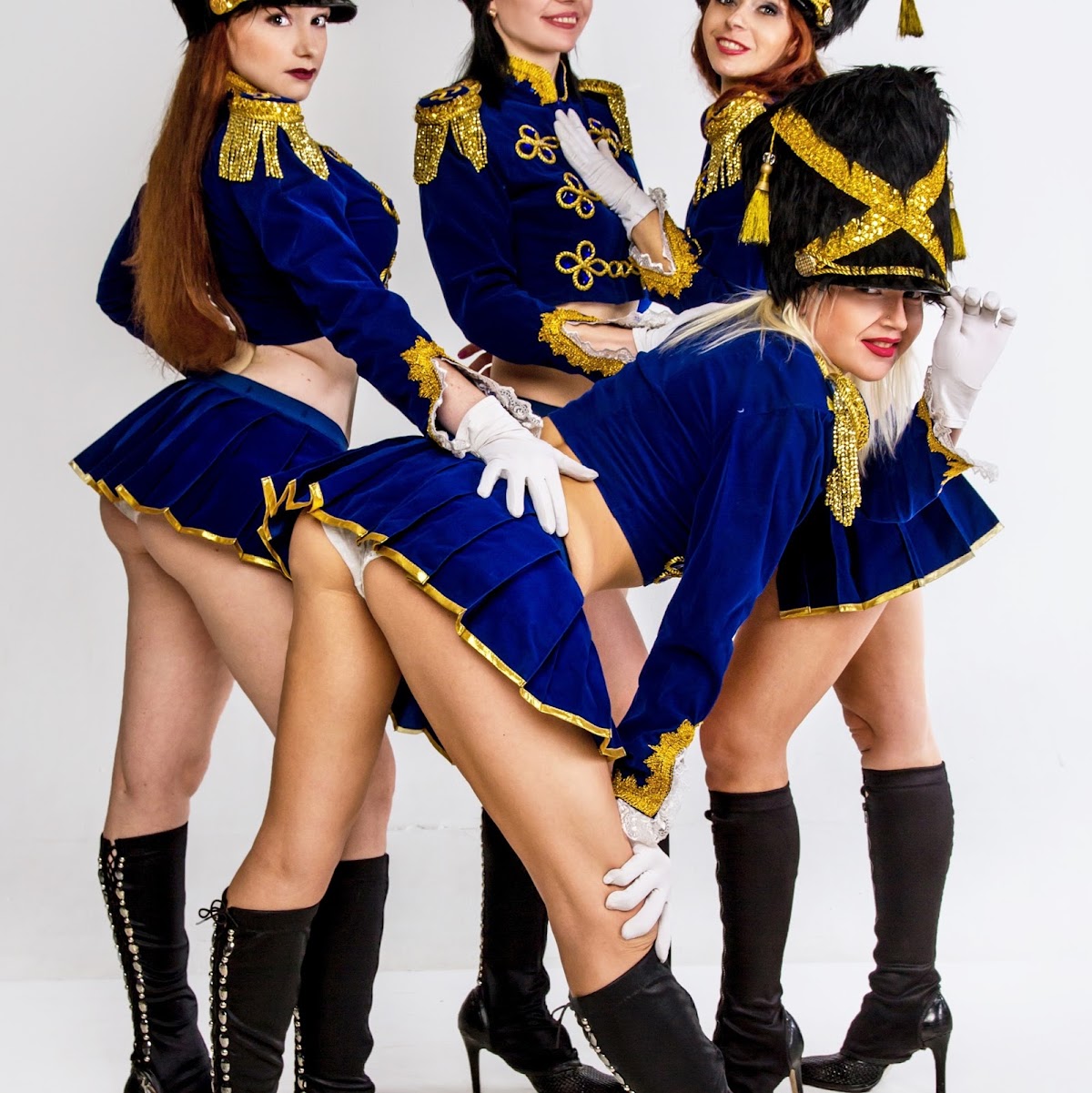Шоу-балет Golden Cat — кадр 3 из 20