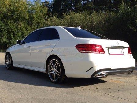 Mercedes-Benz E-class — кадр 2 из 3