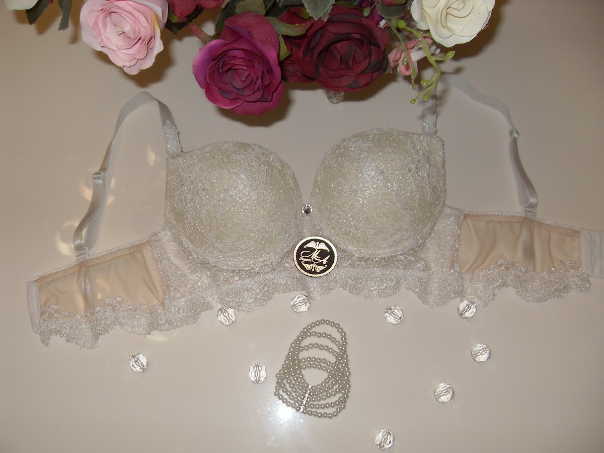 M & A _ lingerie