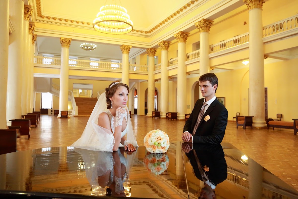 Александр и Елена.