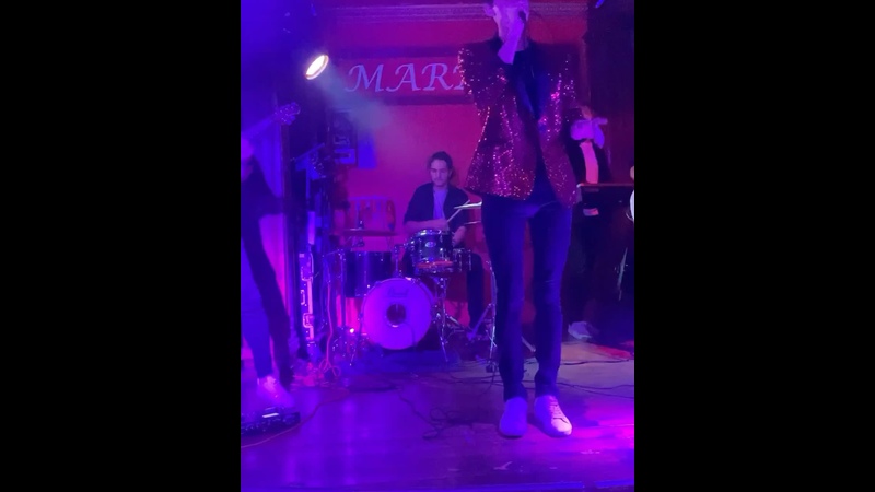 Видео