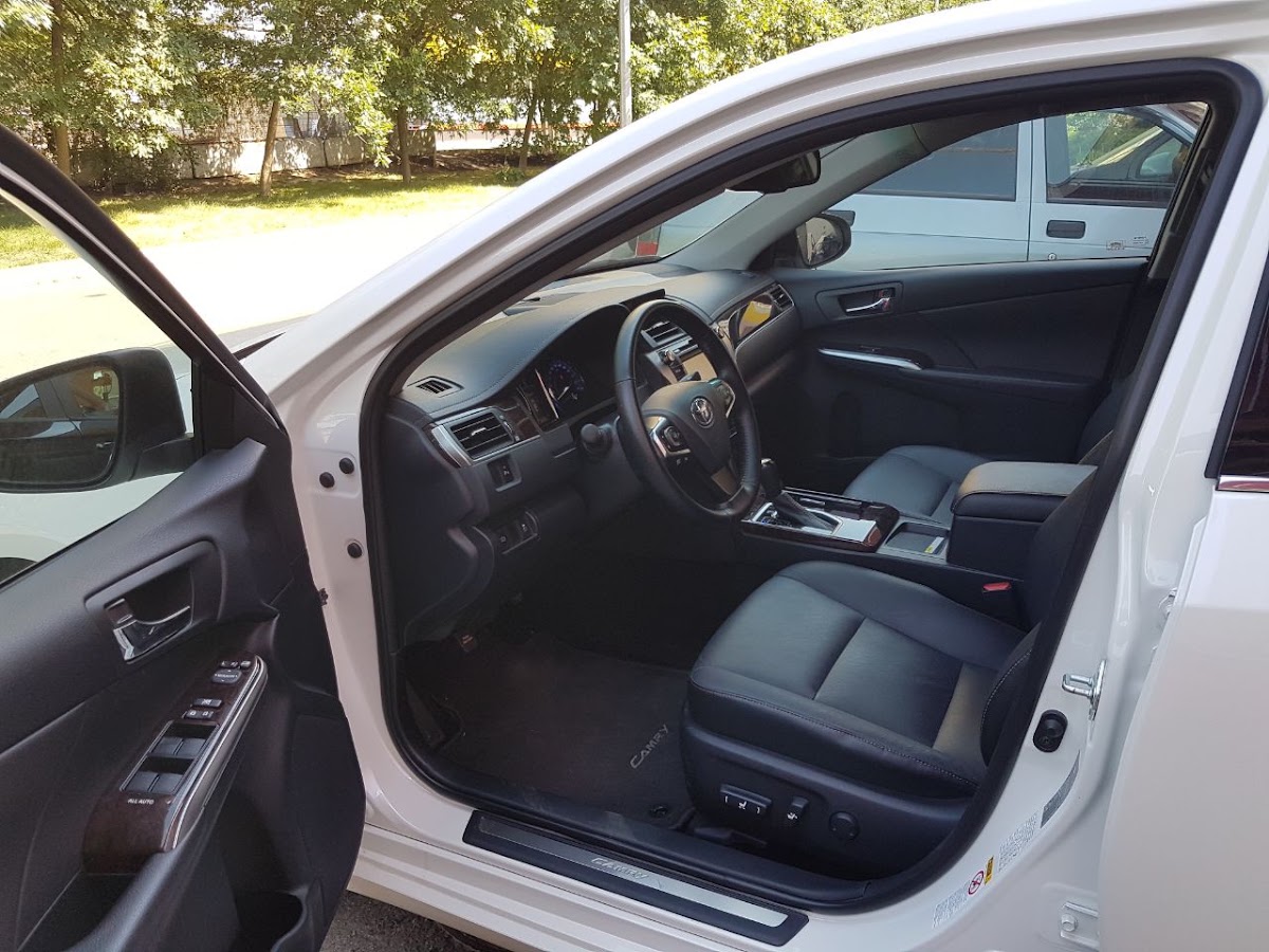 Toyota Camry Restail