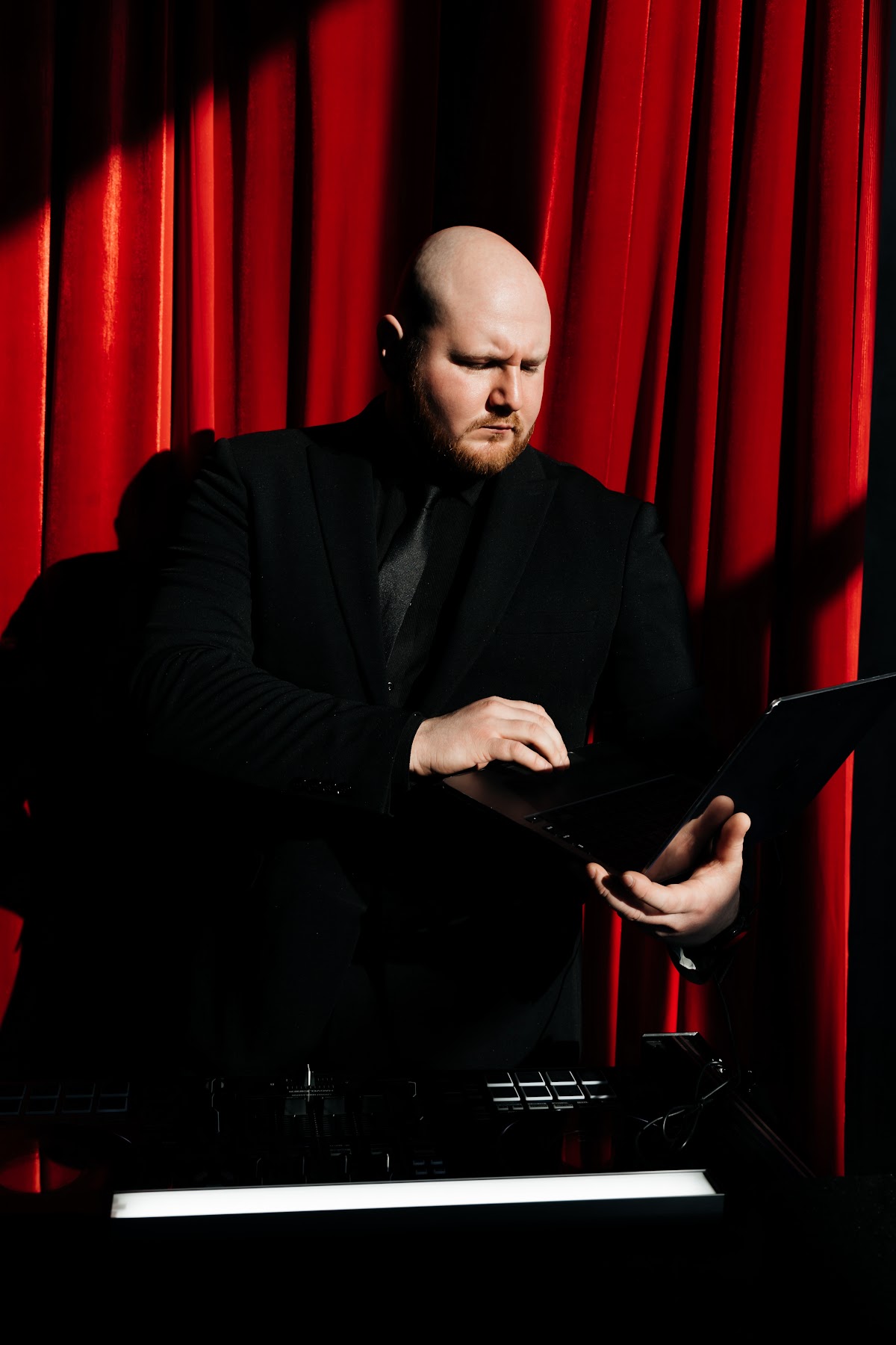 DJ MIRONYX