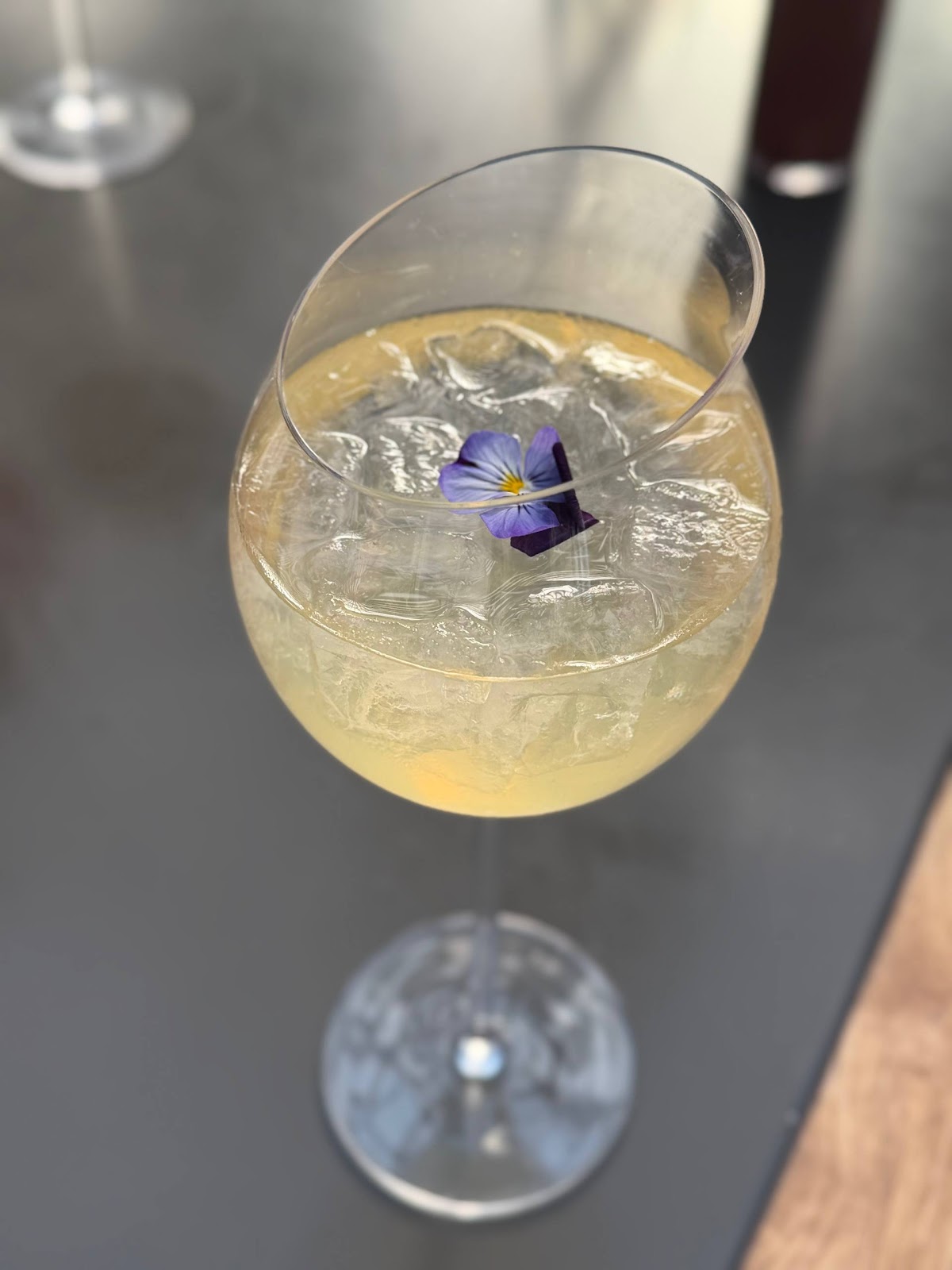 Friend Bar
