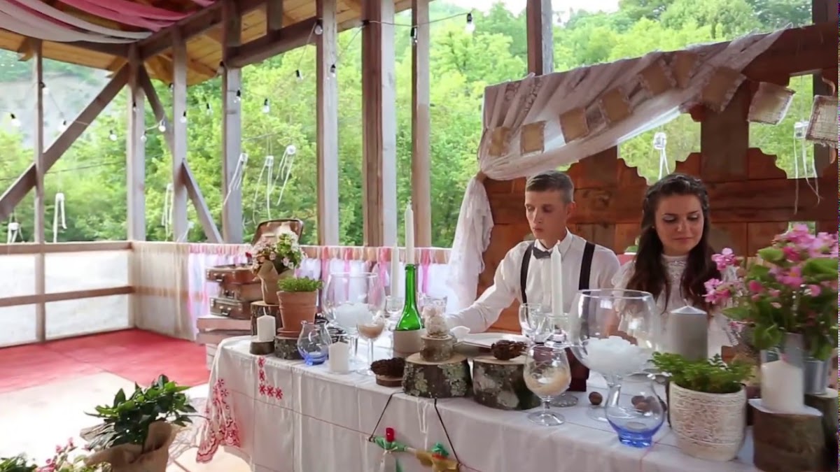 Елена Романова