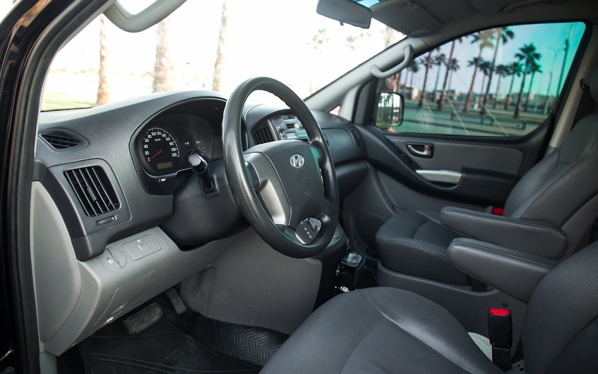 Hyundai Starex H-1