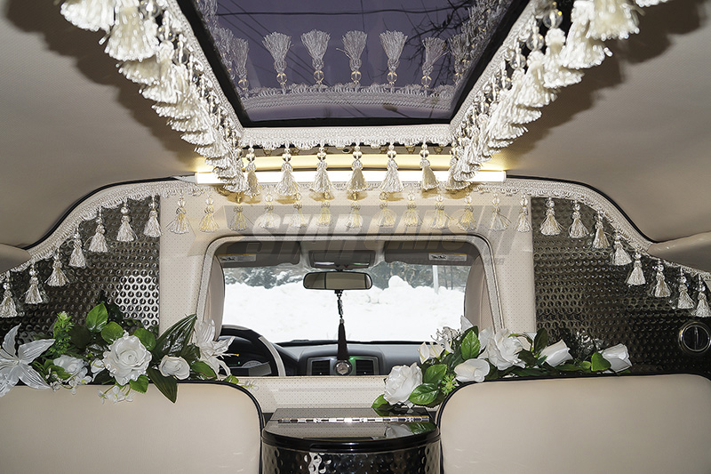 Минилим Chrysler 300C VIP (6 мест)