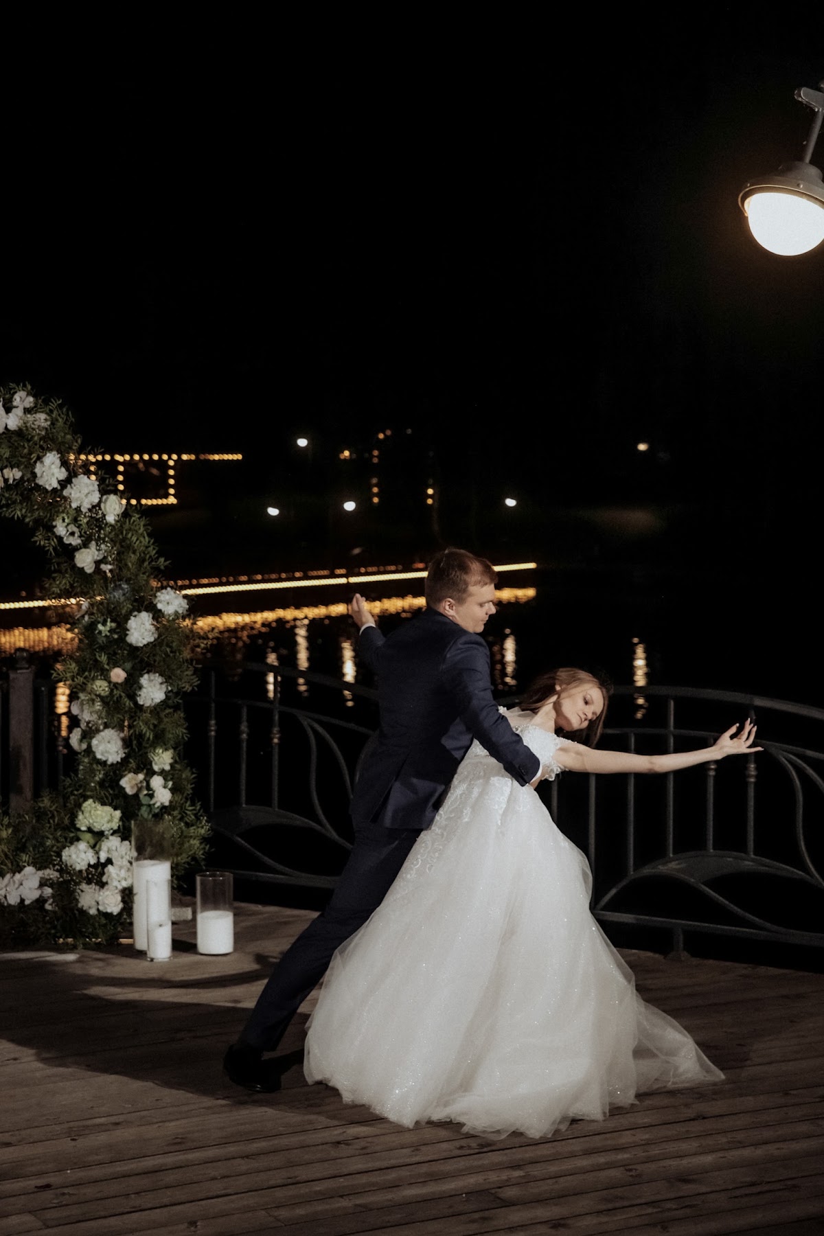 Олег и Валя, Фишерикс