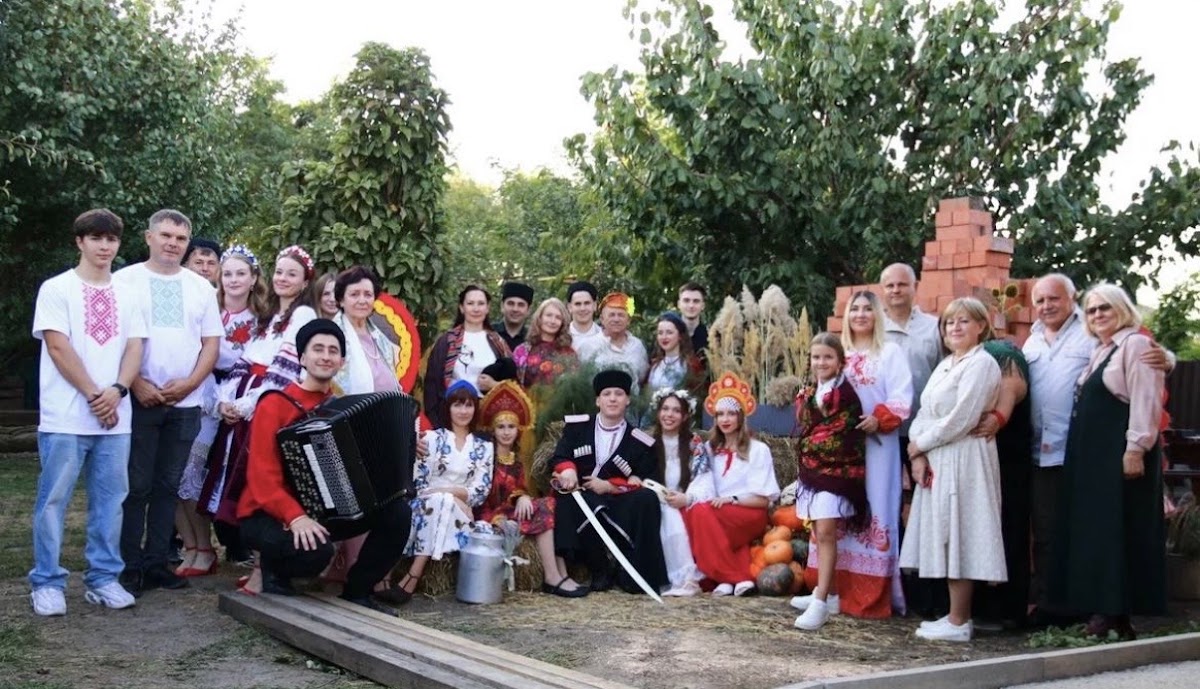 Сватовство, выкуп 🪗