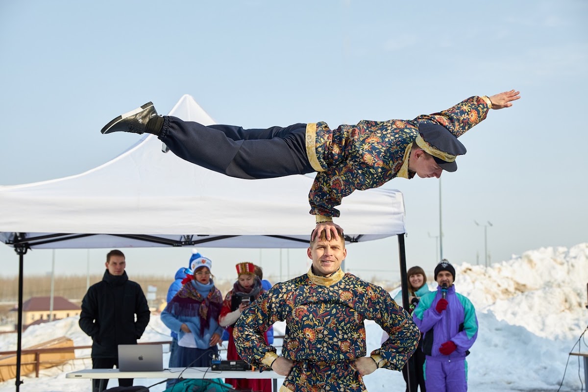 Акробатическое шоу "Strong Acrobatics" — кадр 2 из 113