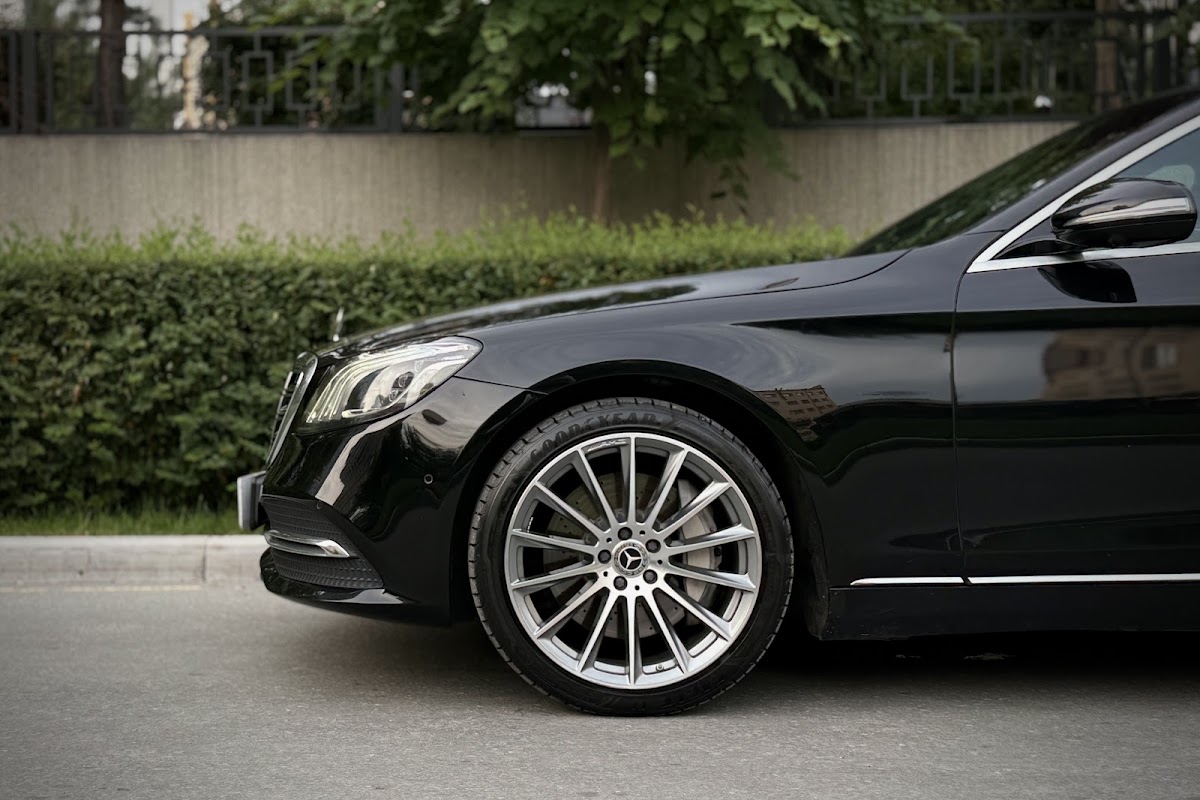 Mercedes Benz S class W222