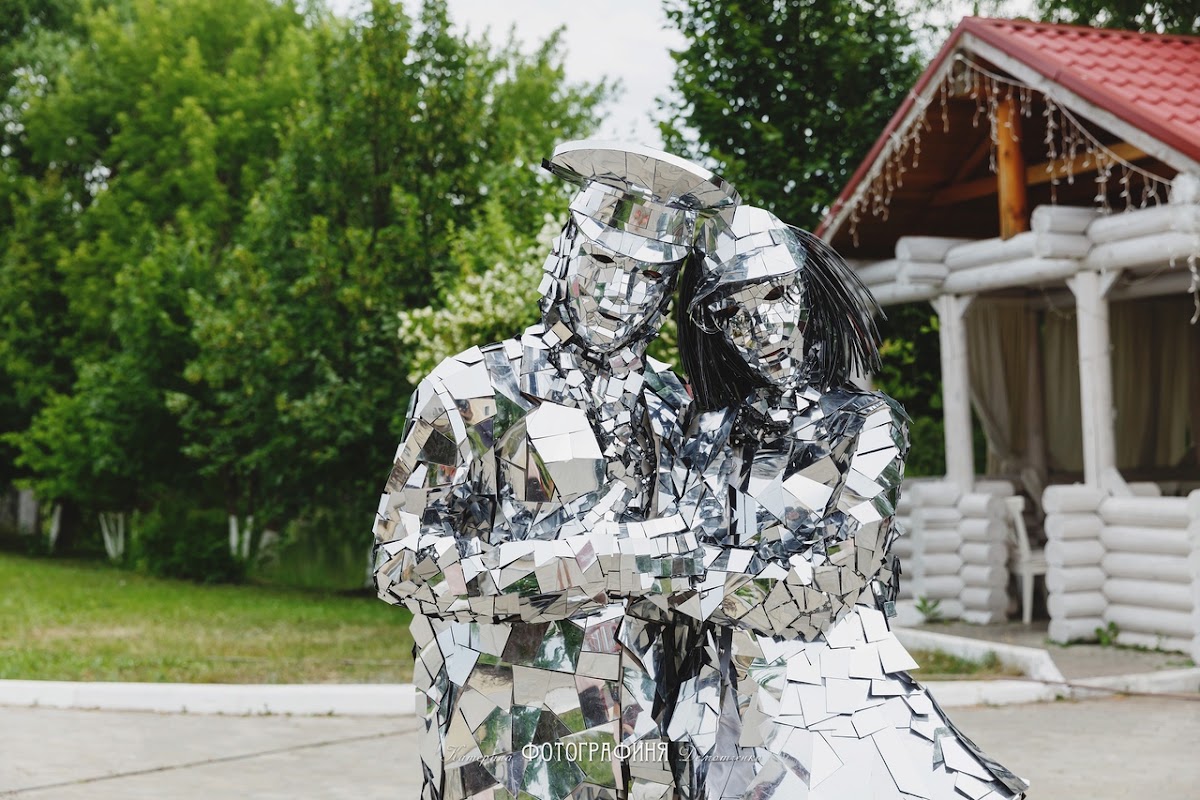 Mirror People — кадр 3 из 43