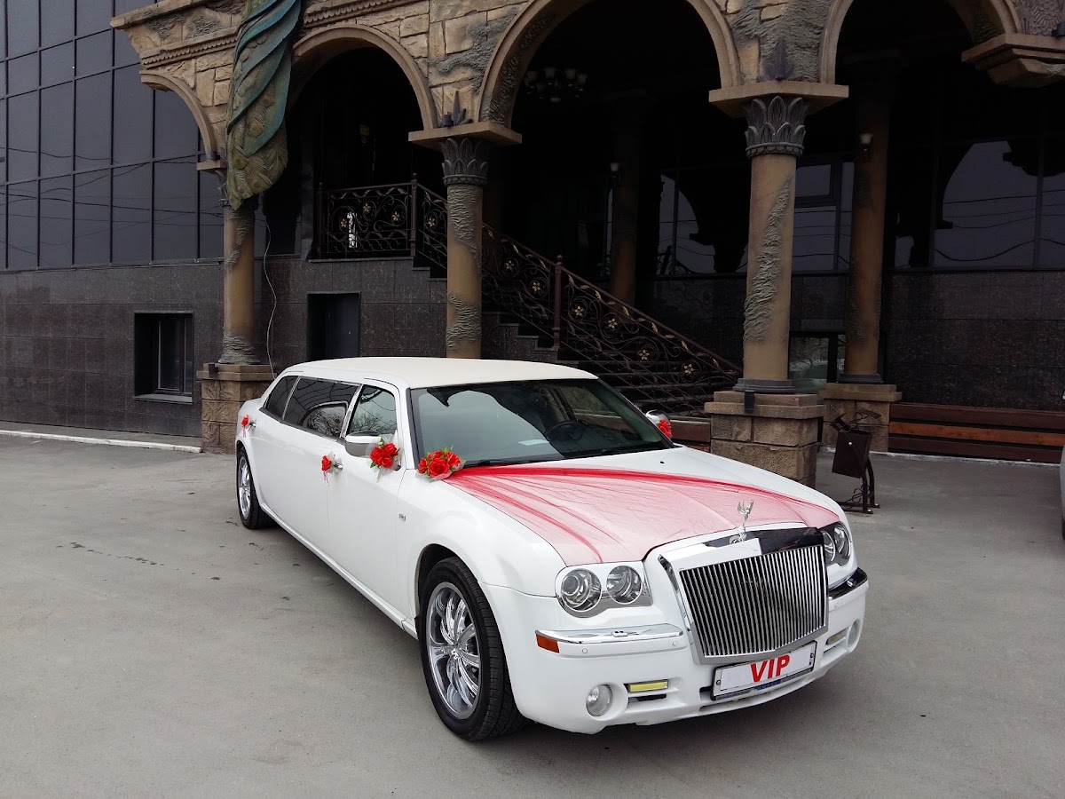 Крайслер 300C "De Luxe" 6+1 мест