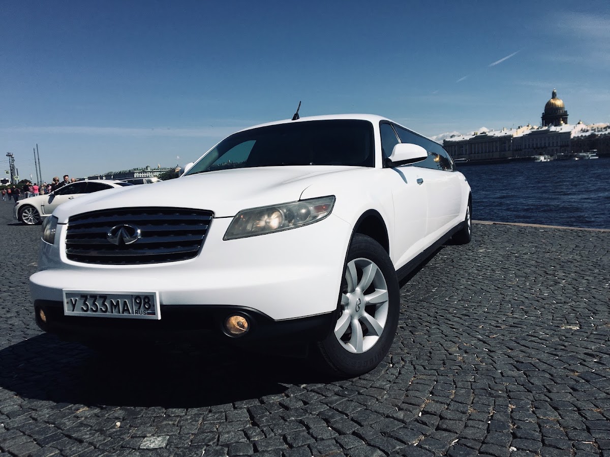 INFINITI  FX35