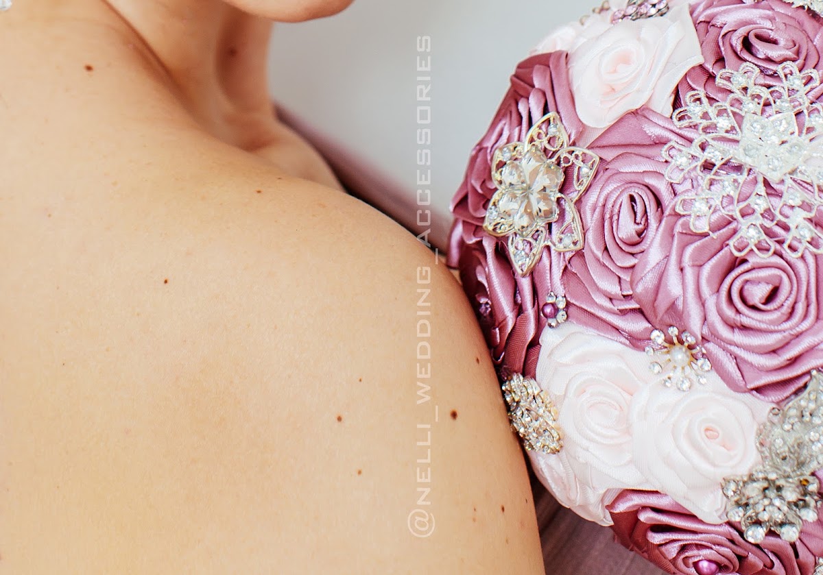 Nelli wedding accessories