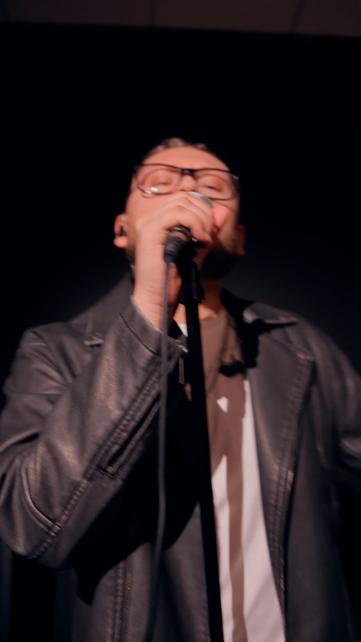 Видео