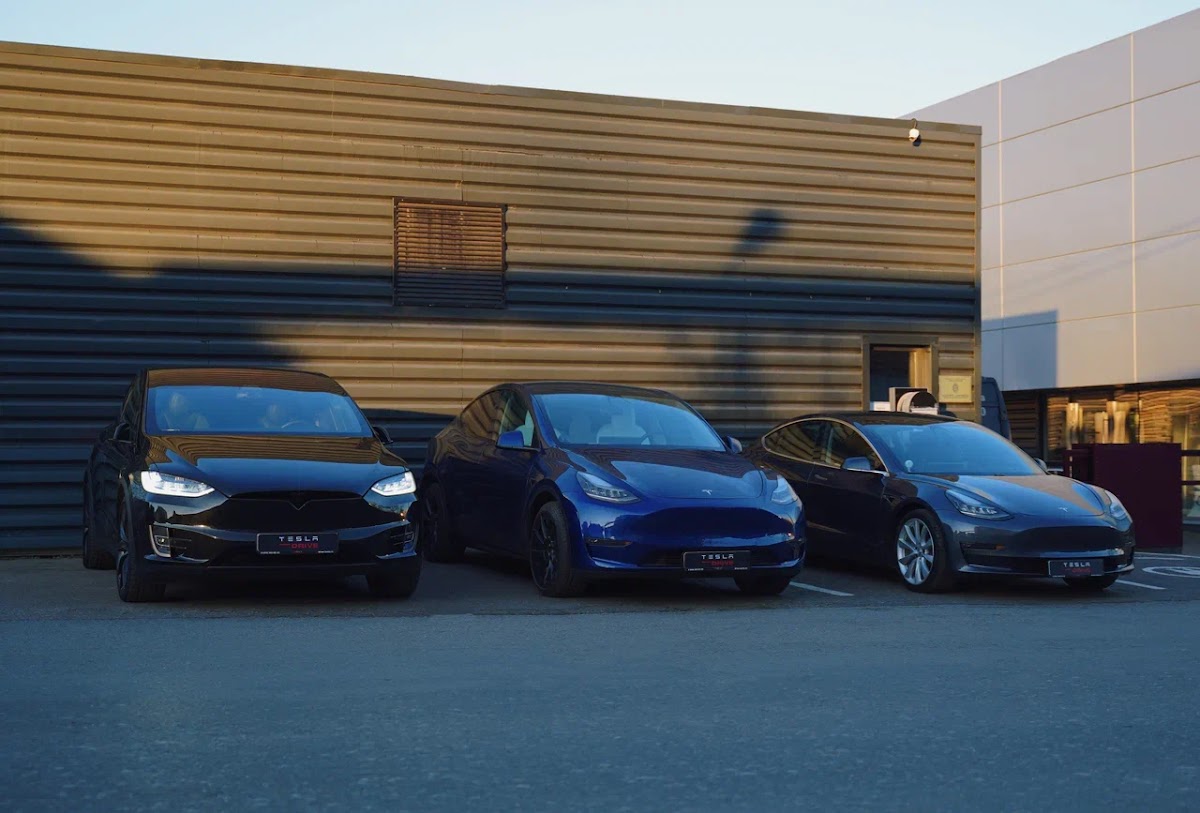 Tesla model Х