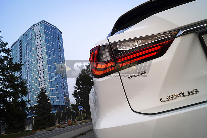 Lexus RX300 (2019)