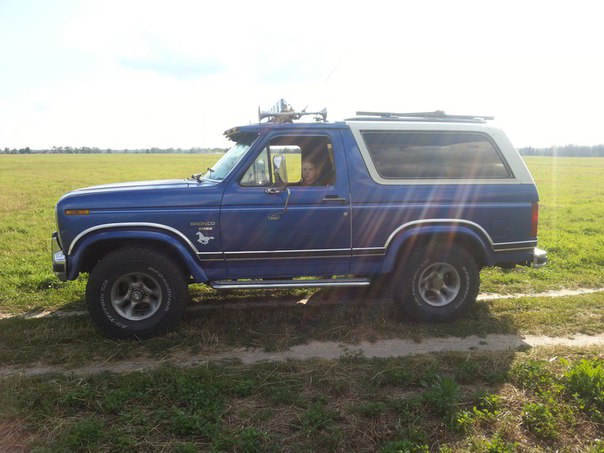 Ford Bronco 1986