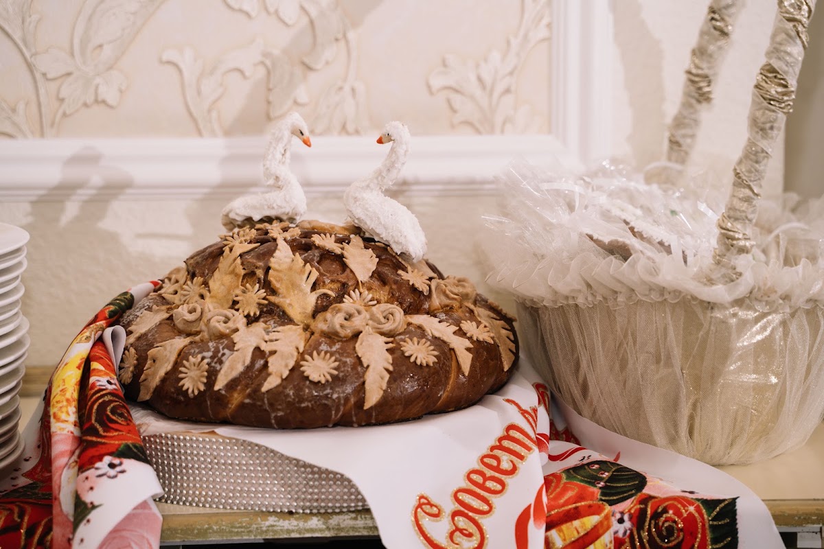 Максим и Анастасия