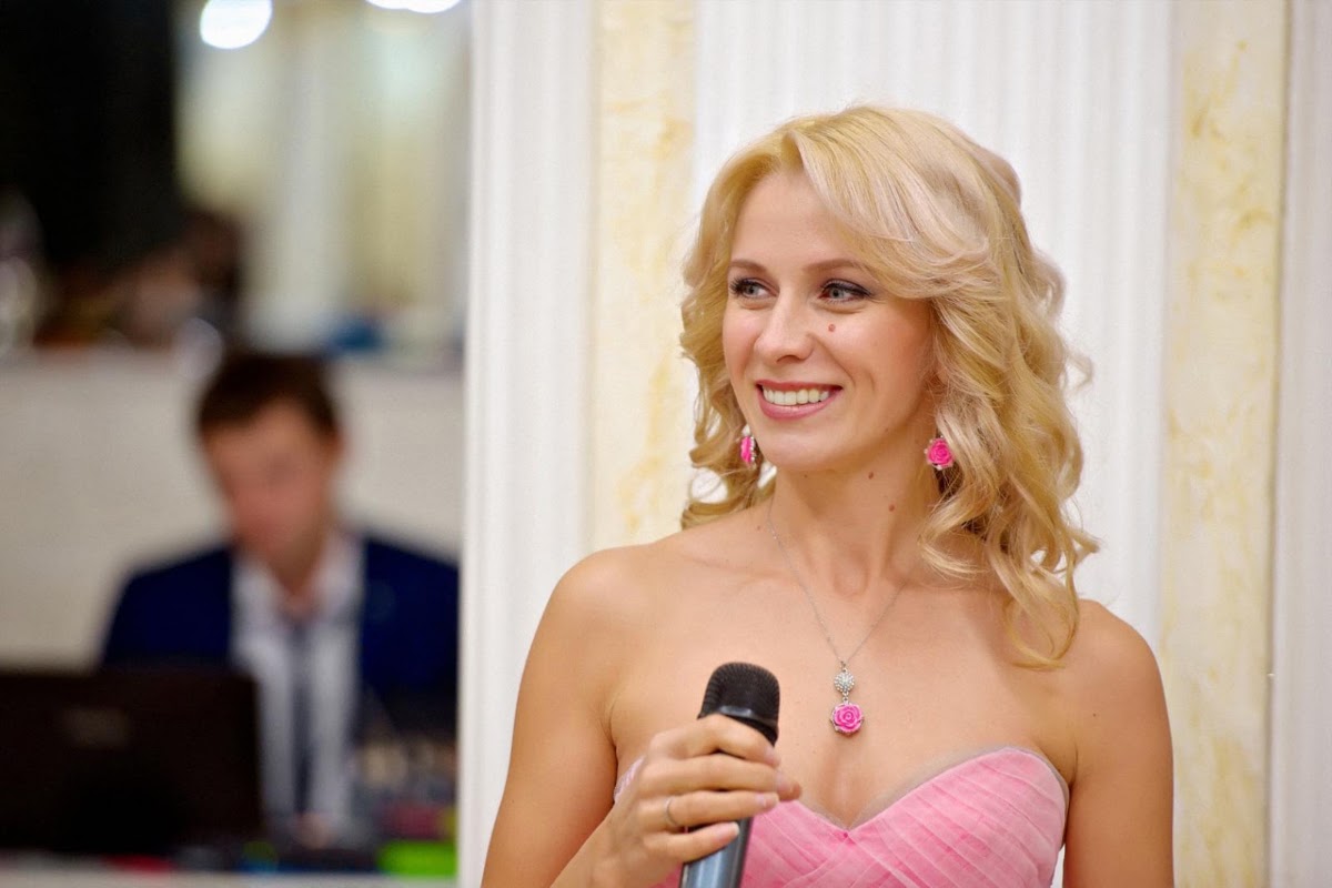 СВАДЬБЫ И ДРУГИЕ ТОРЖЕСТВА