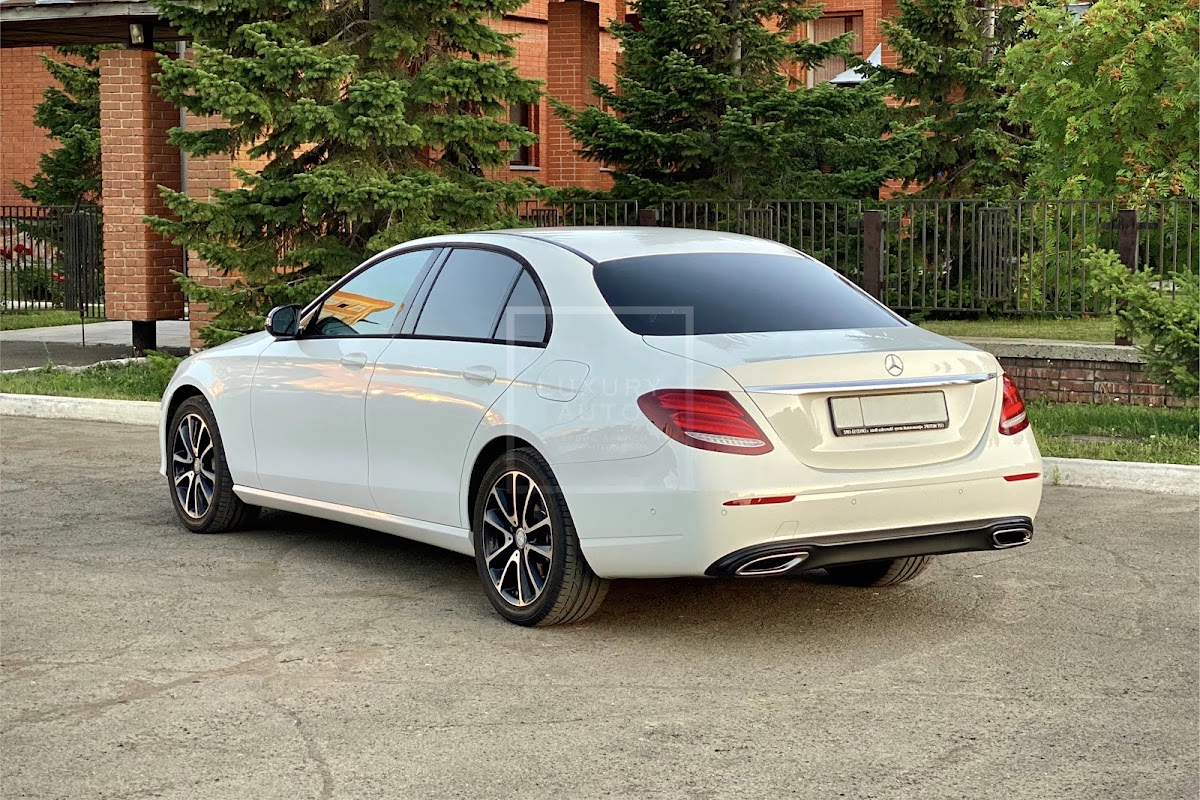 Mercedes-Benz E-213