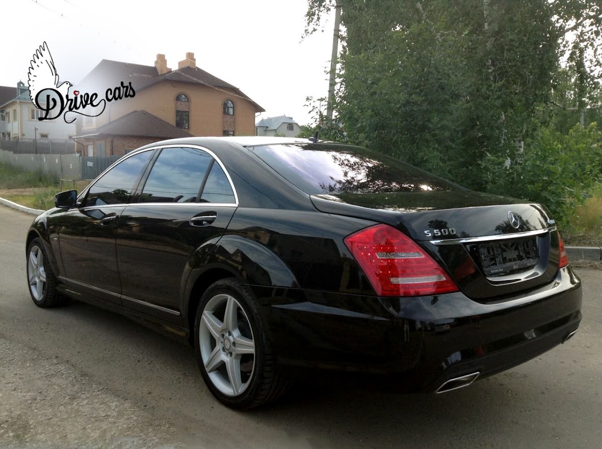 Mercedes-Benz S 221