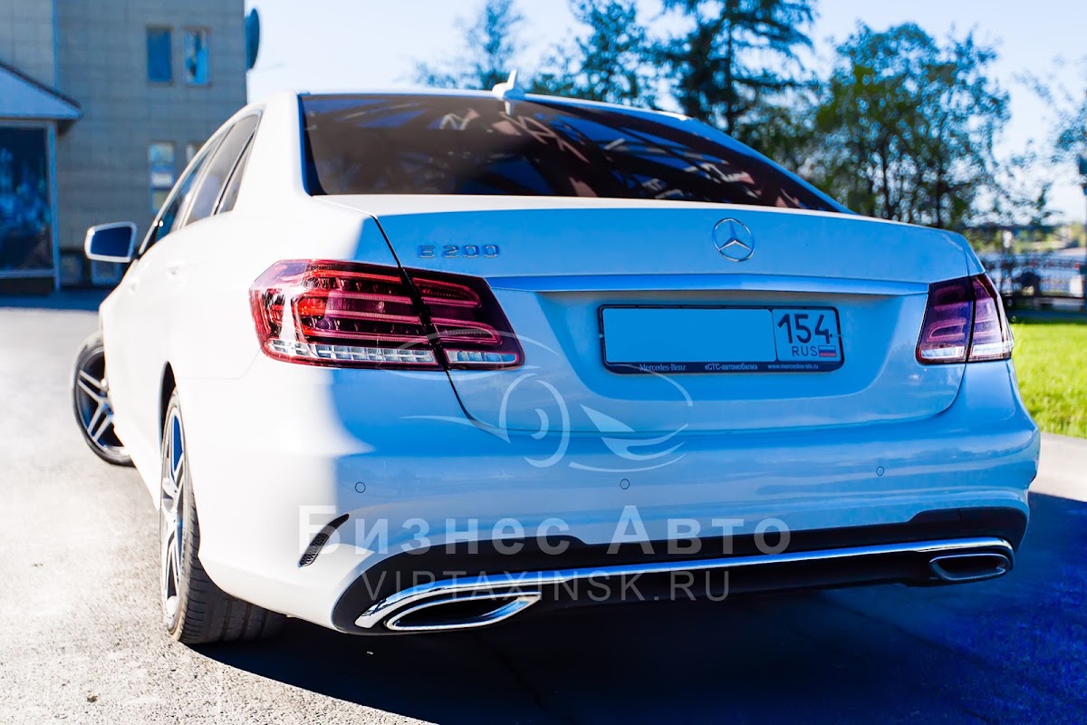 Mercedes-Benz E 212 AMG