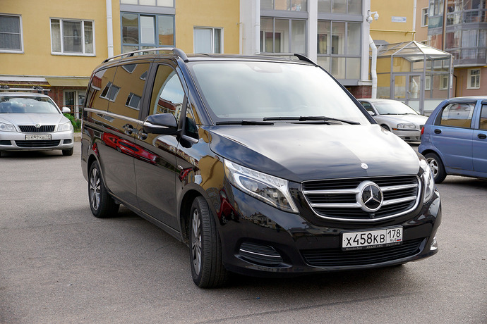 Mercedes V-class — кадр 3 из 13