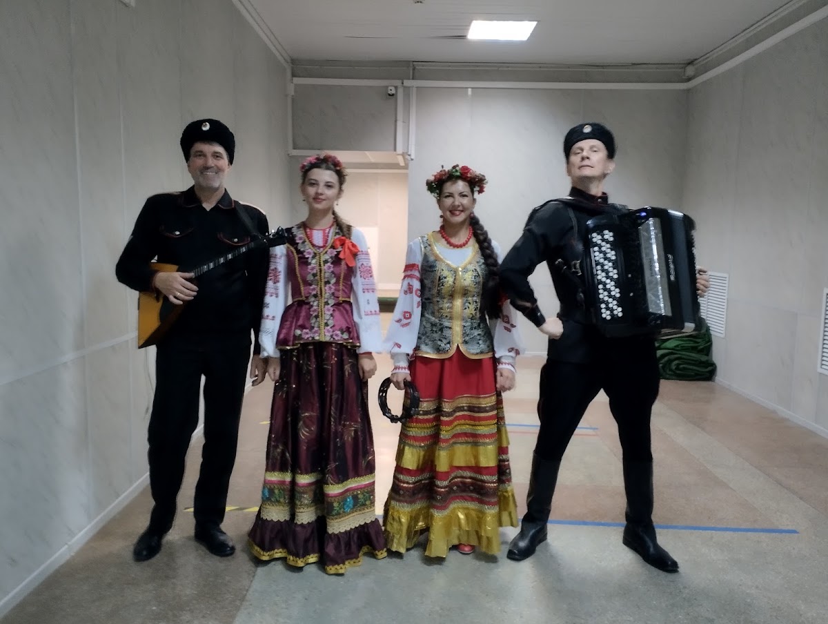 С КАЗАЧЬИМ ДУХОМ