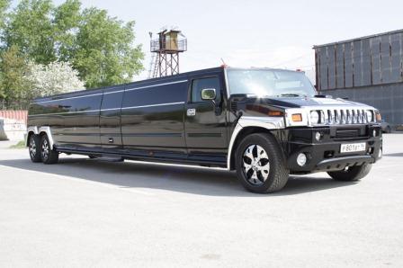 Mega Hummer H2