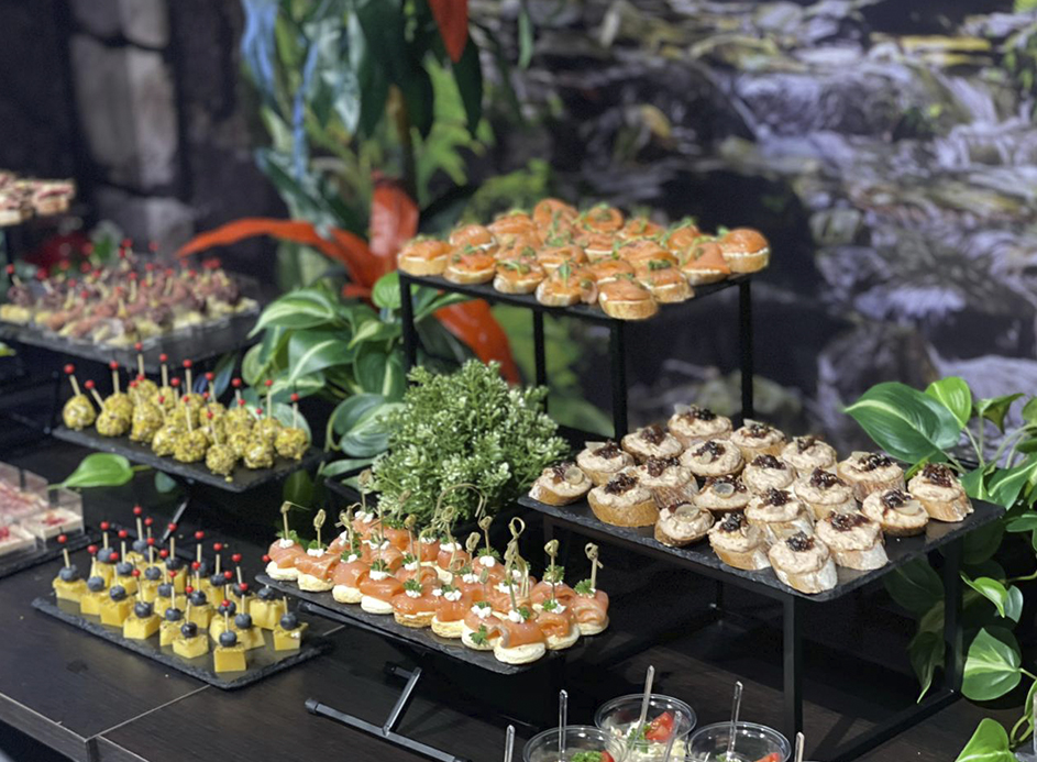 Фуршеты от Gurmanoff catering