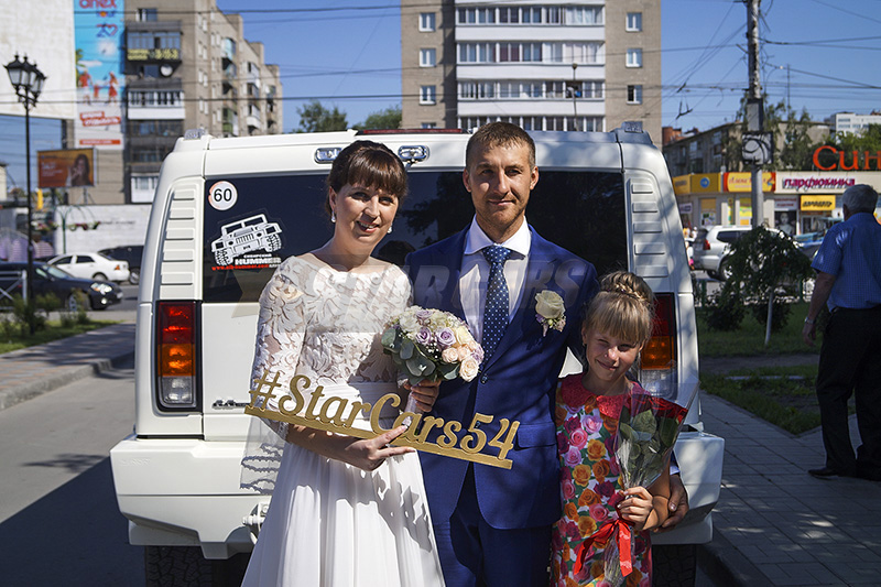 Hummer H2 Versace (20 мест) — кадр 3 из 7